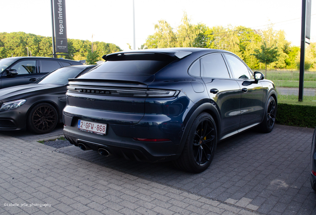 Porsche Cayenne Coupé Turbo E-Hybrid