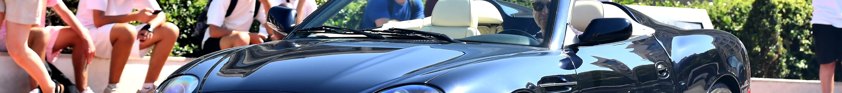 Aston Martin DB AR1