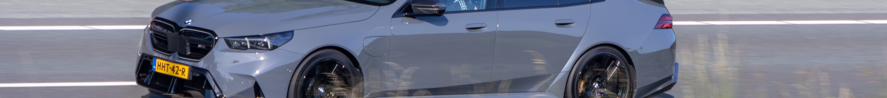 BMW M5 G90