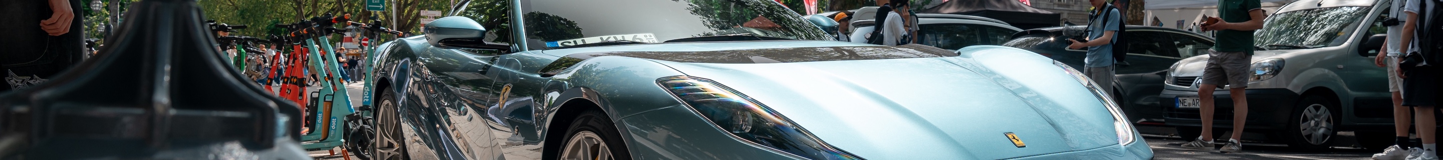 Ferrari 812 Competizione