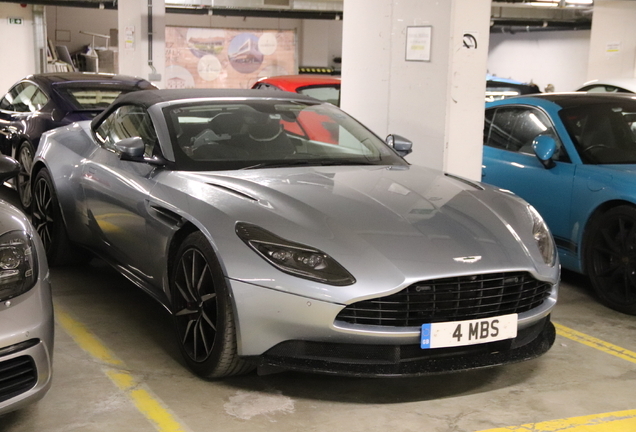Aston Martin DB11 V8 Volante
