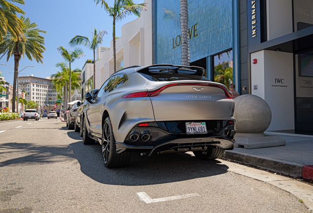 Aston Martin DBX707
