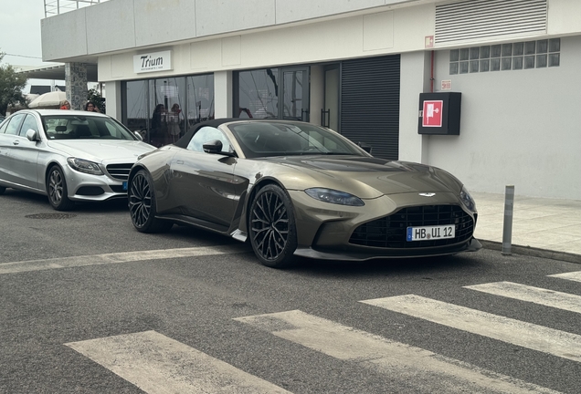 Aston Martin V12 Vantage Roadster 2023