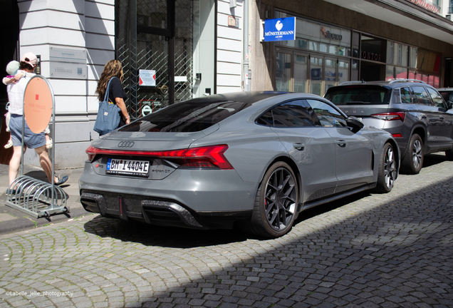 Audi RS E-Tron GT 2025