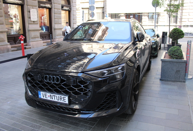 Audi RS Q8 2024