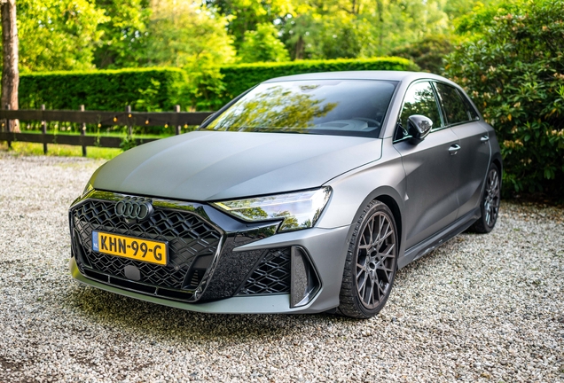 Audi RS3 Sportback 8Y 2025