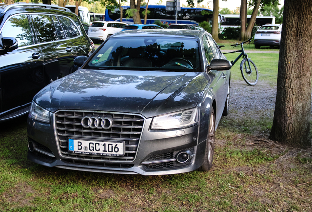 Audi S8 D4 2014