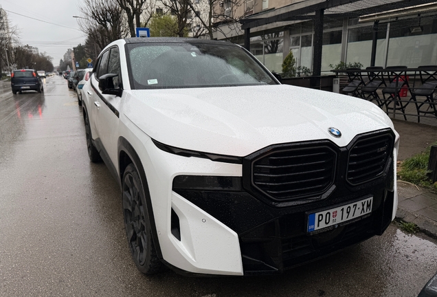 BMW XM G09