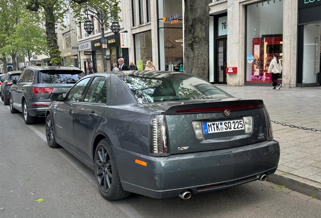 Cadillac STS-V