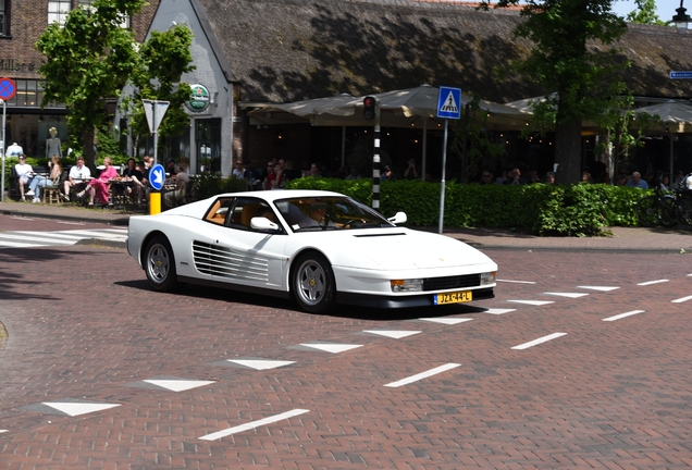 Ferrari Testarossa