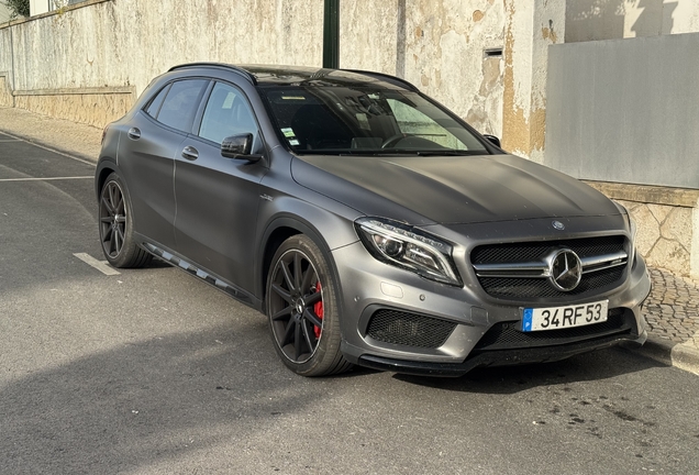 Mercedes-AMG GLA 45 X156
