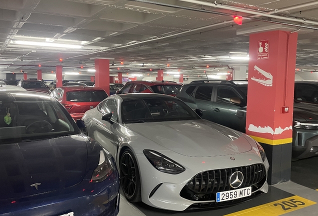 Mercedes-AMG GT 63 C192