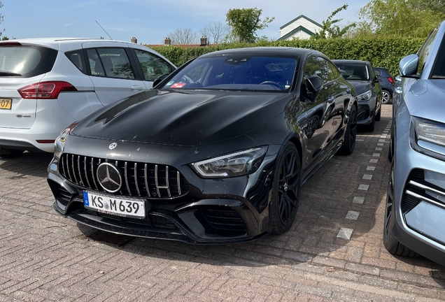Mercedes-AMG GT 63 X290