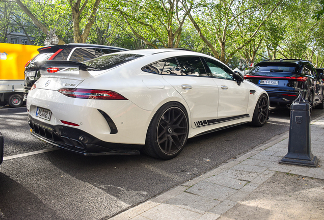 Mercedes-AMG GT 63 X290