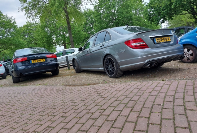 Mercedes-Benz C 63 AMG W204