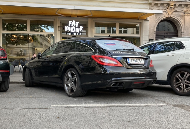Mercedes-Benz CLS 63 AMG X218 Shooting Brake