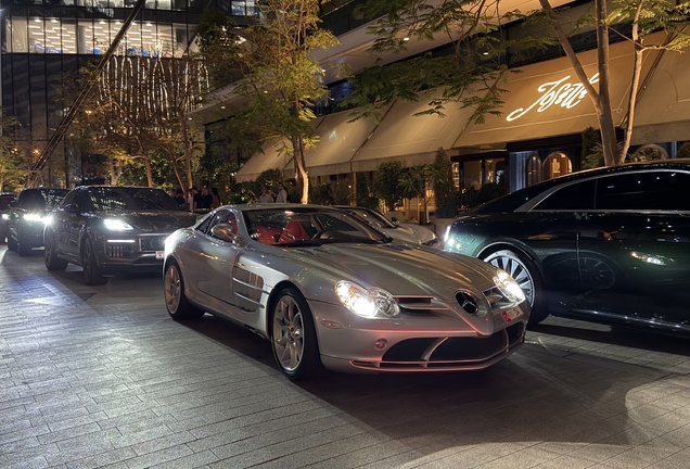 Mercedes-Benz SLR McLaren
