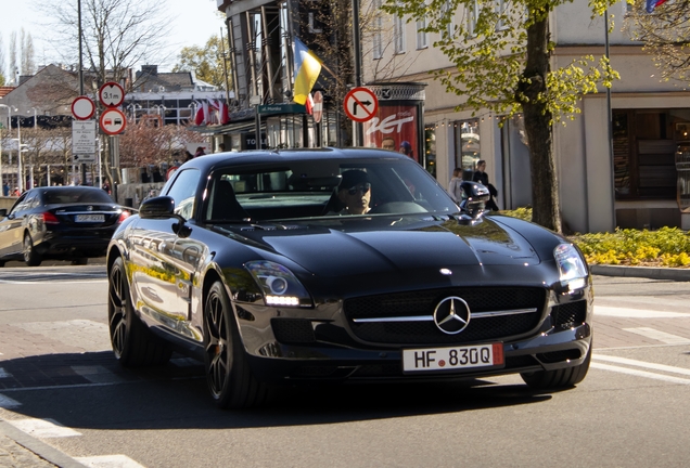 Mercedes-Benz SLS AMG