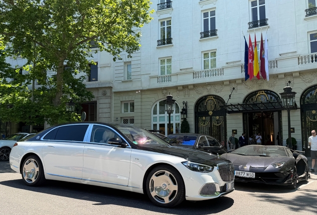 Mercedes-Maybach S 680 X223