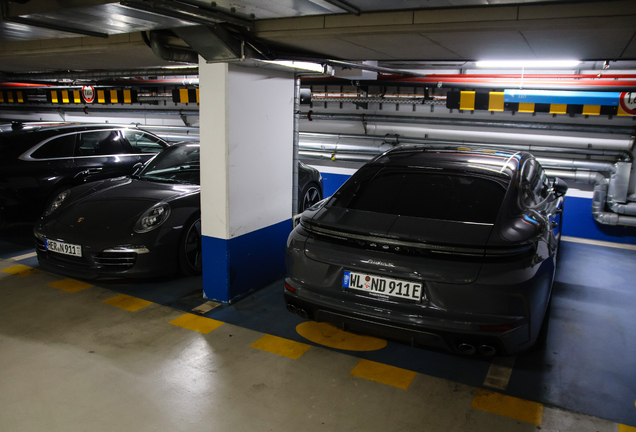 Porsche 972 Panamera Turbo S E-Hybrid
