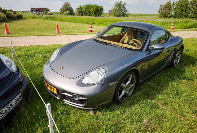 Porsche 987 Cayman S