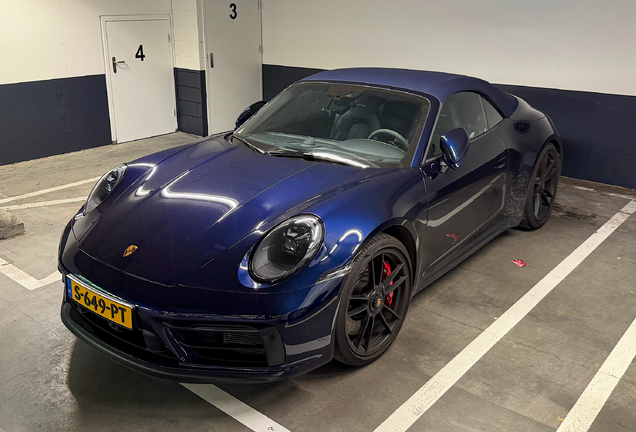 Porsche 992 Carrera 4 GTS Cabriolet MkI