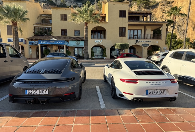 Porsche 992 Carrera 4 GTS MkII