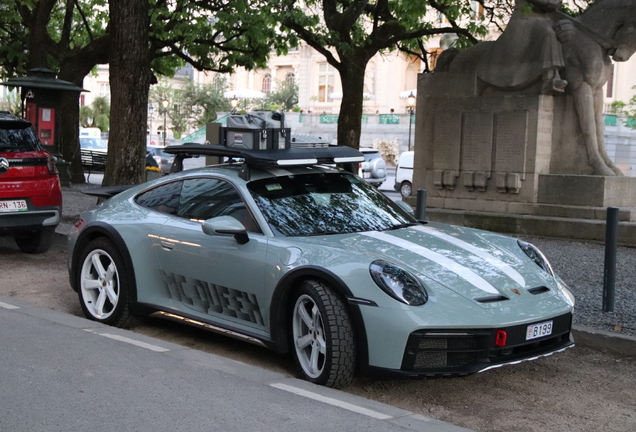Porsche 992 Dakar