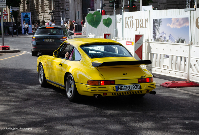 RUF 930 CTR Yellowbird