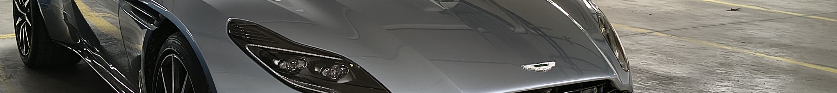 Aston Martin DB11 V8 Volante