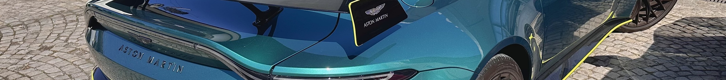 Aston Martin V8 Vantage Formula 1 Edition