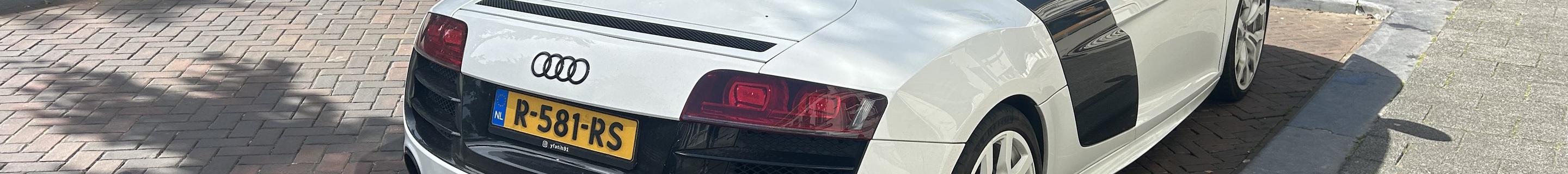 Audi R8 V10