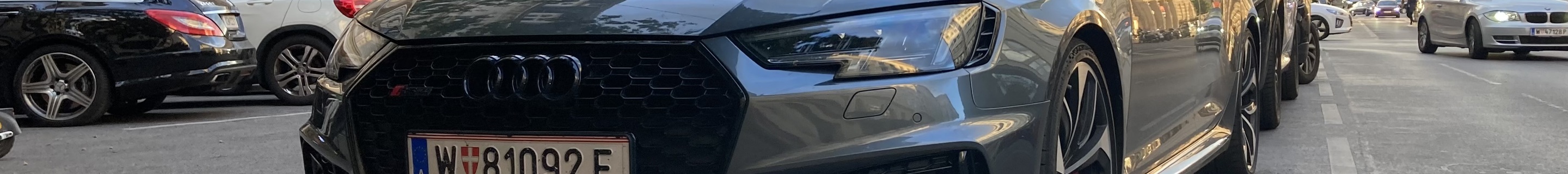 Audi RS4 Avant B9
