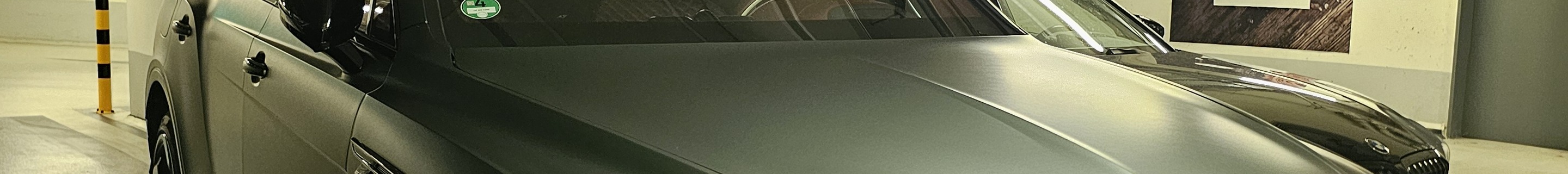 Bentley Bentayga V8 2021