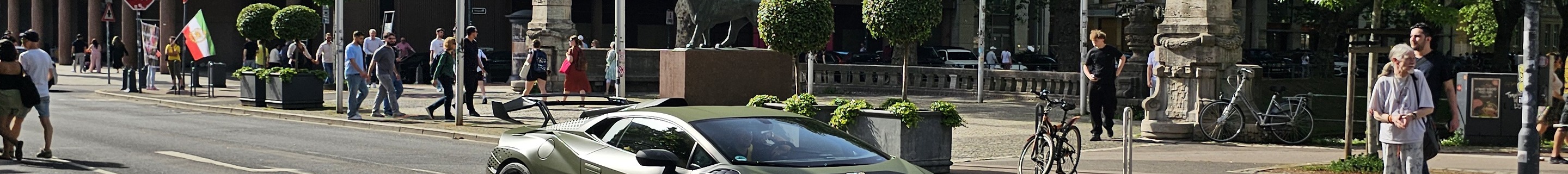 Lamborghini Huracán LP640-2 STO