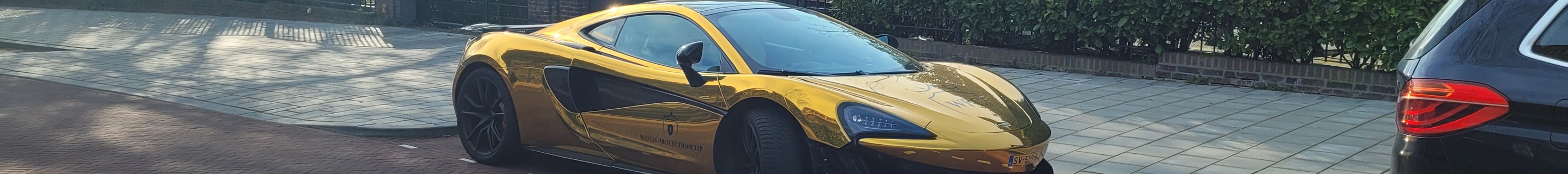 McLaren 570GT