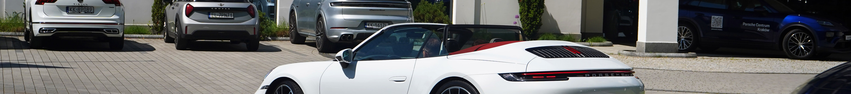 Porsche 992 Carrera 4S Cabriolet MkI