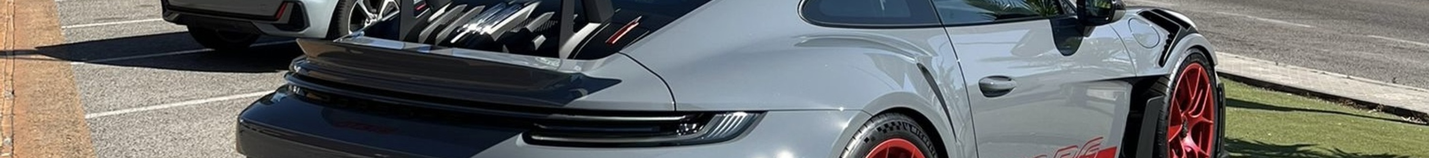 Porsche 992 GT3 RS MkI Weissach Package