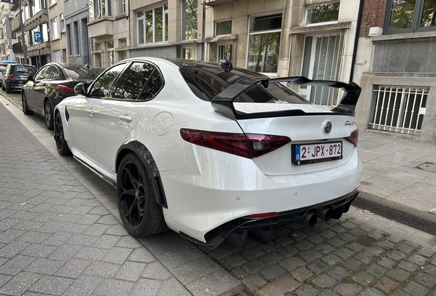 Alfa Romeo Giulia GTAm