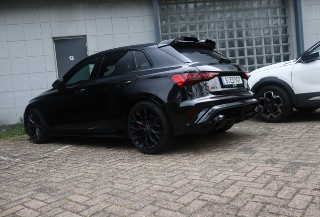 Audi RS3 Sportback 8Y 2025
