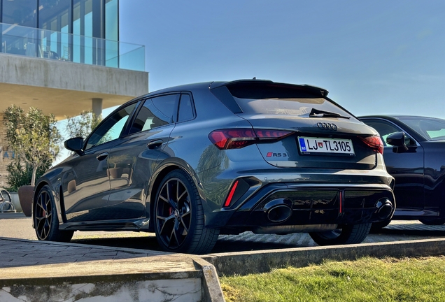 Audi RS3 Sportback 8Y 2025