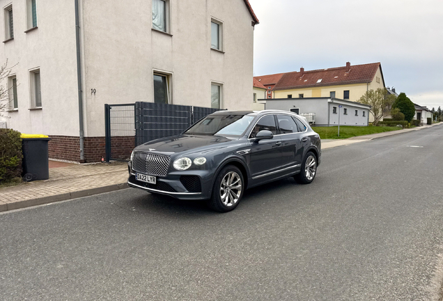 Bentley Bentayga V8 2021
