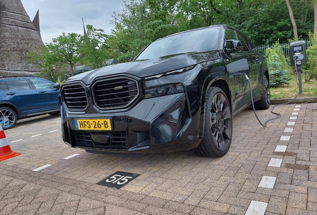 BMW XM G09