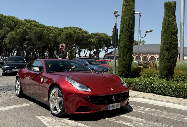 Ferrari FF