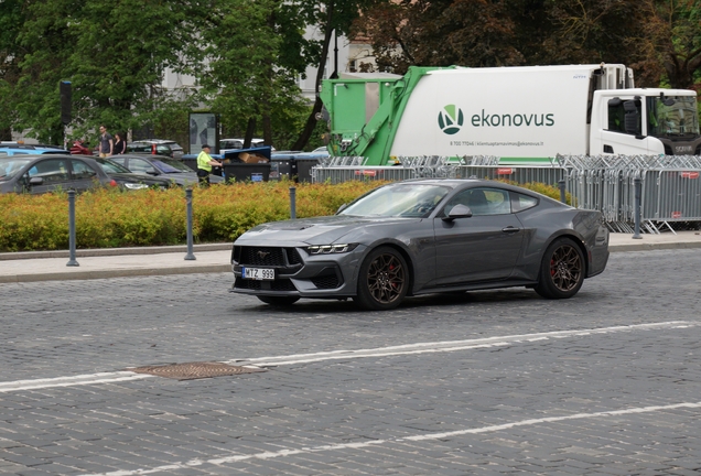 Ford Mustang GT 2024