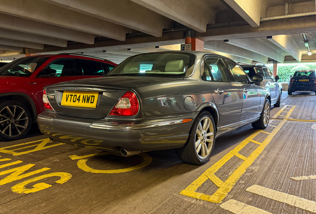 Jaguar XJR