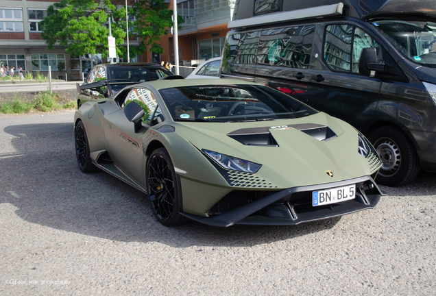 Lamborghini Huracán LP640-2 STO