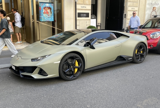 Lamborghini Huracán LP640-4 EVO