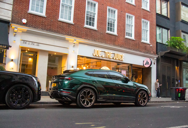 Lamborghini Urus Performante