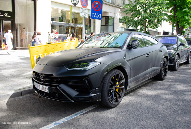 Lamborghini Urus S